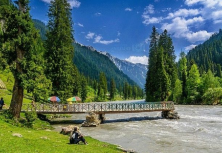 Abbottabad to Neelum Valley